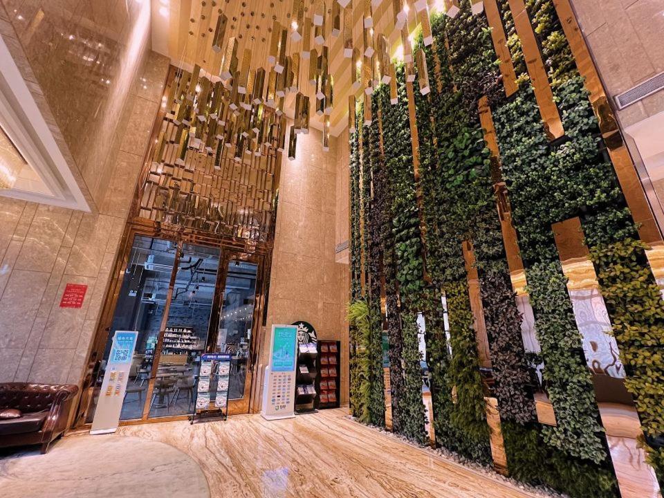 Menshine Gloria Plaza Hotel Shantou Exterior photo