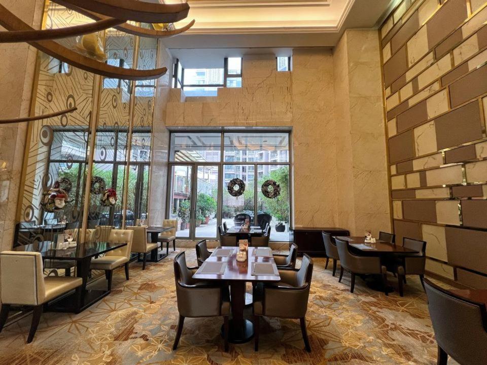 Menshine Gloria Plaza Hotel Shantou Exterior photo