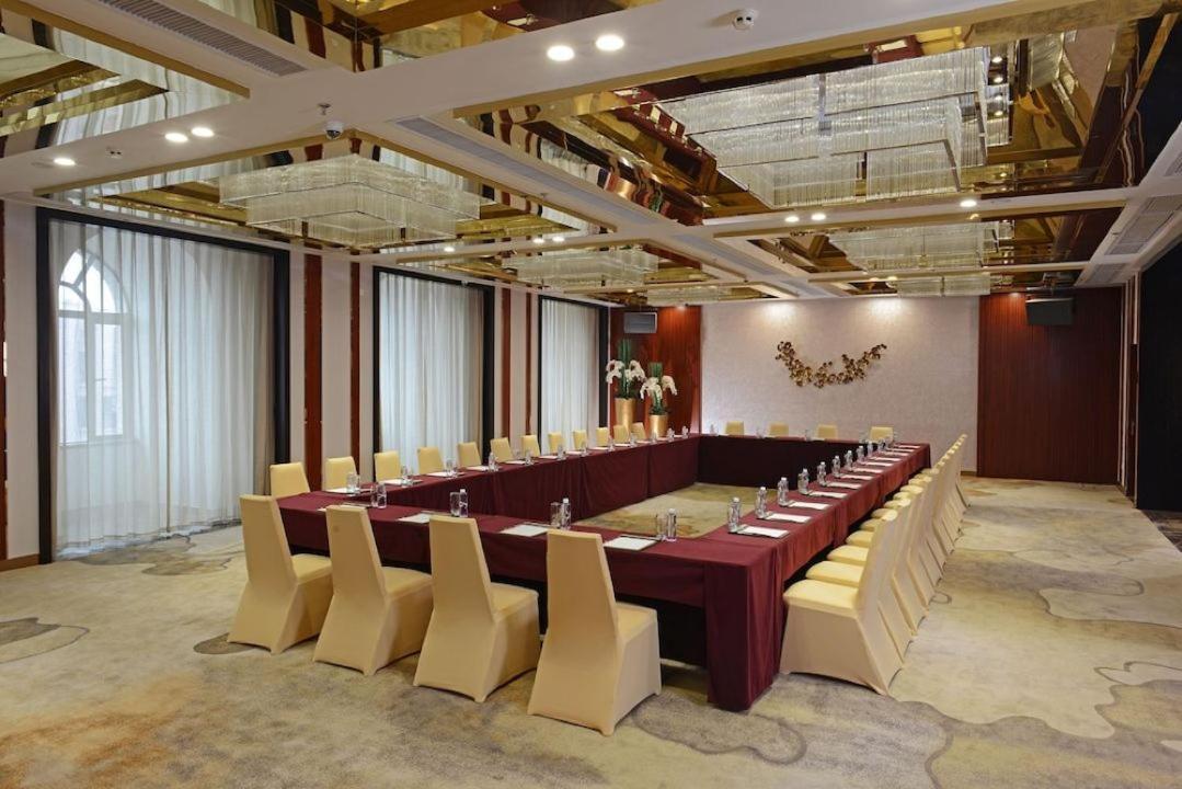 Menshine Gloria Plaza Hotel Shantou Exterior photo